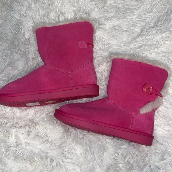 Koolaburra UGG Kids Boots - Picture 5 of 5